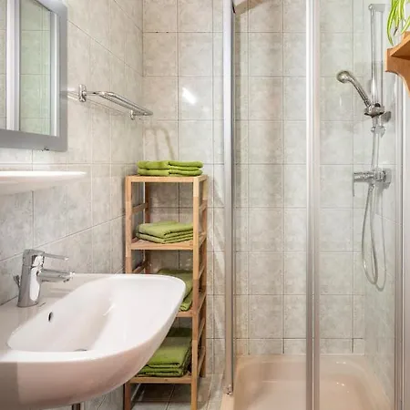 Hallmoosgut Apartmán *