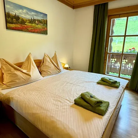 Hallmoosgut Apartmán *