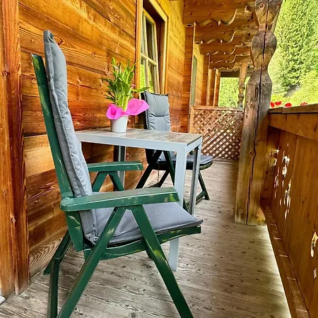 Hallmoosgut Apartment